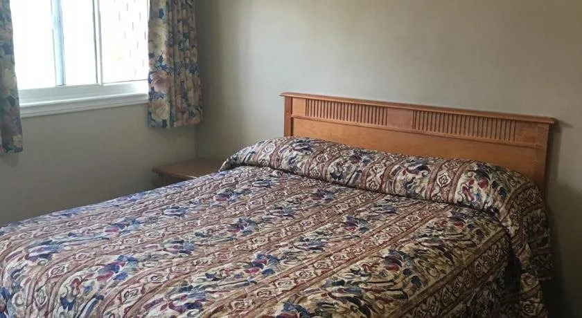Embassy Motel