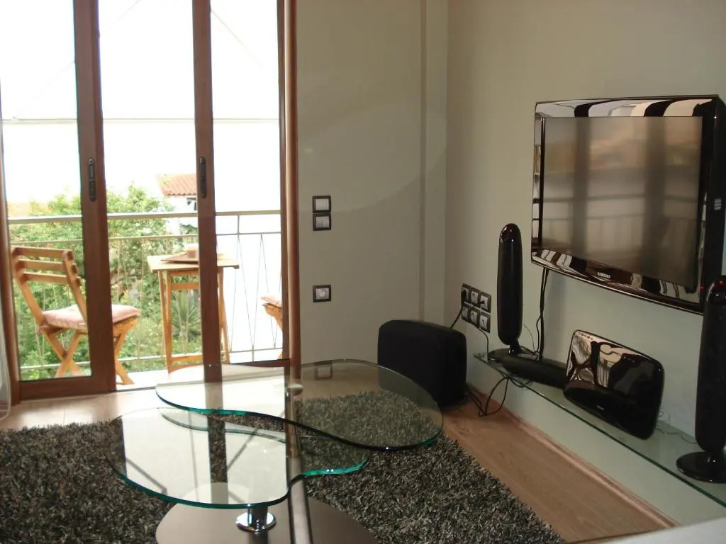 SoHoAthine Apartment