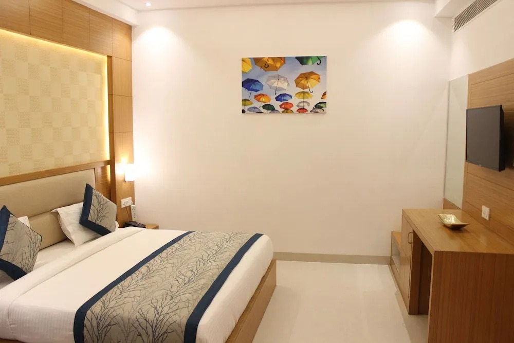 Hotel Banz Near Indira Gandhi Airport Delhi