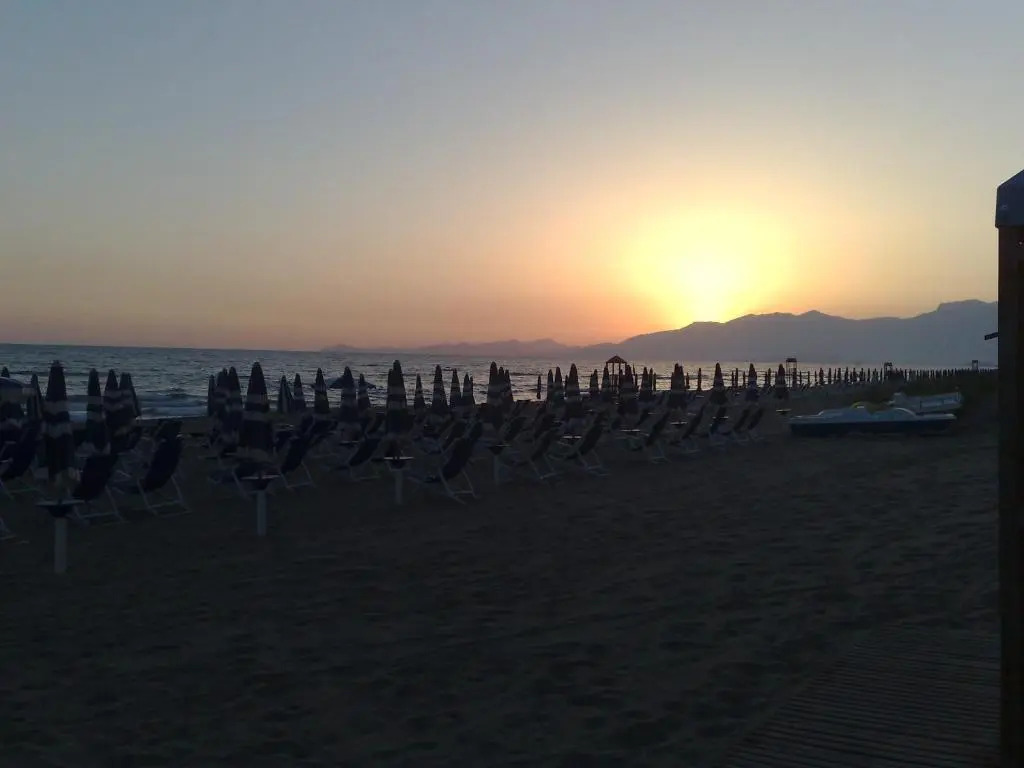 Marina Club Hotel