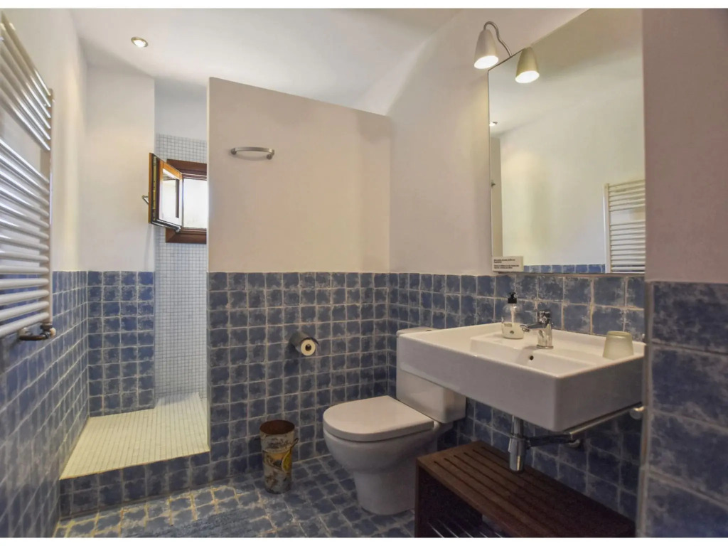 Beautiful country house with pool and views of the Tramuntana for 8 people