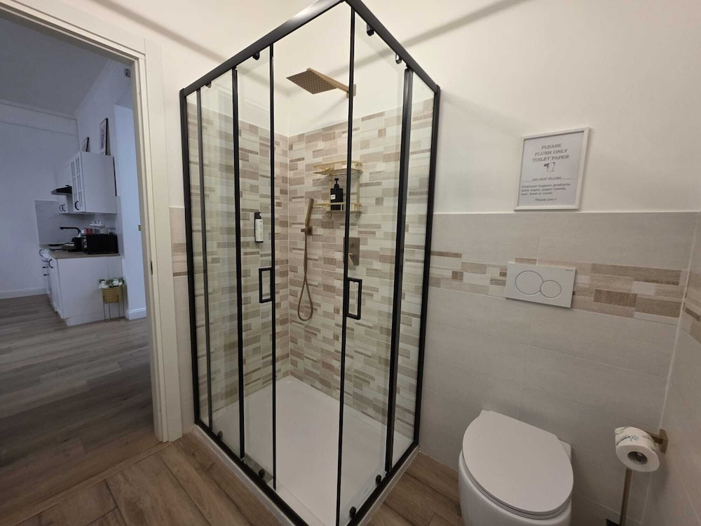 Zara Suite Apartment