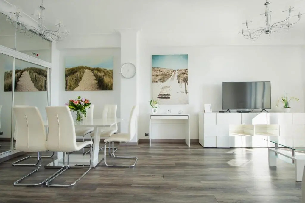 Sea Front Suite - Panoramic View with Terrace - 85 M