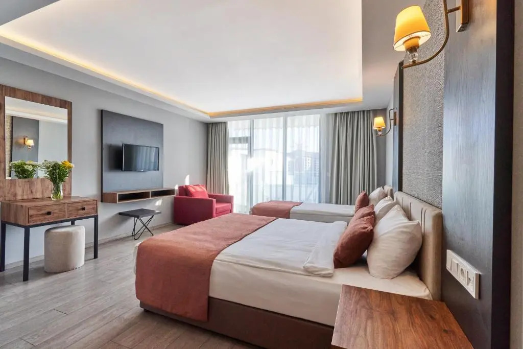 Lavia Hotels Lara