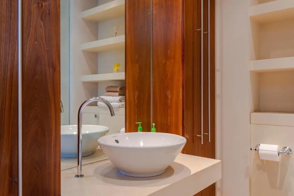 Stylish Modern 2 Bedroom Apartment