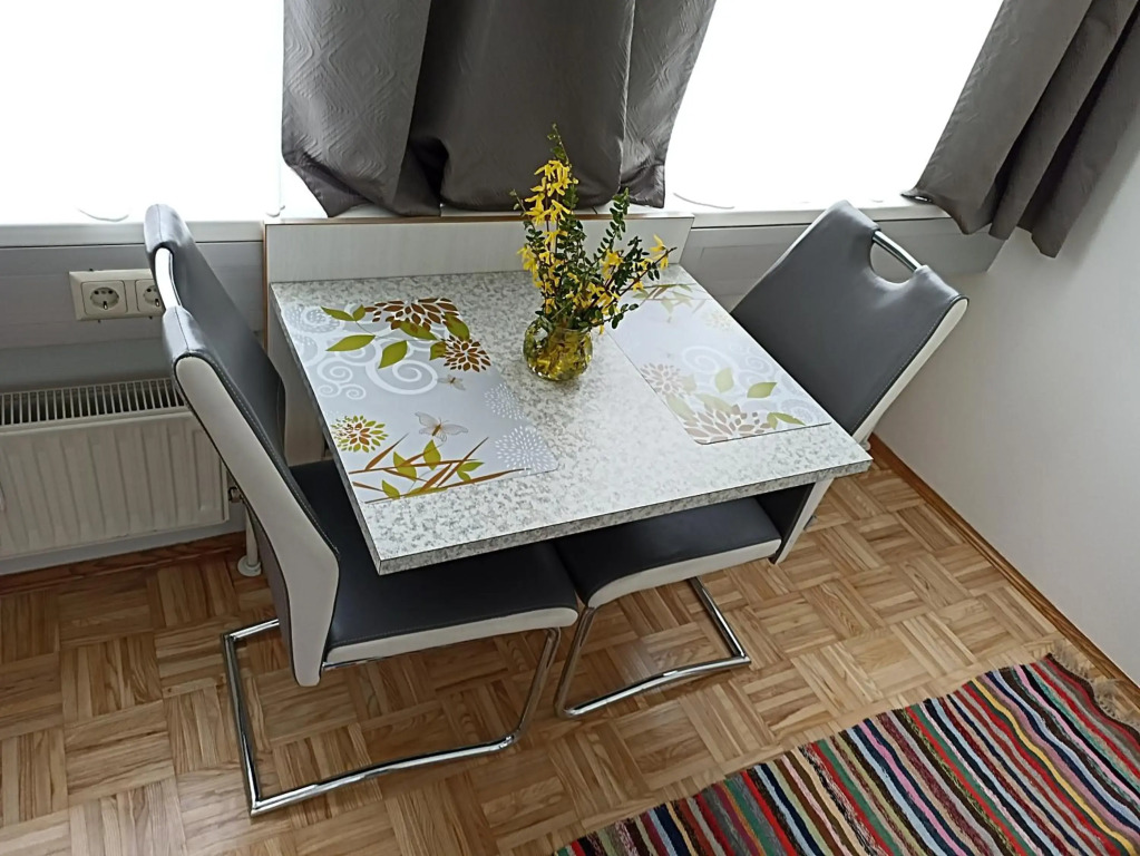 City Apartmentstudio mit Tiefgarage free parking