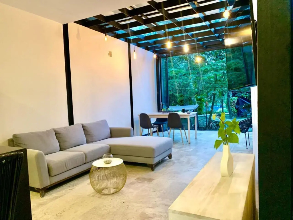 LUXURY JUNGLE HOUSE - Amazing design - 3 floors