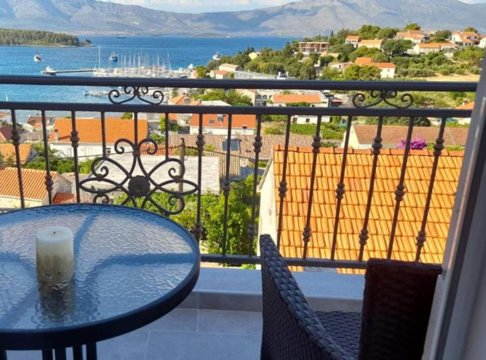 Comfort Apartments Lumbarda