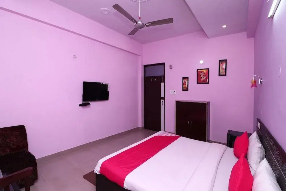The Rohtak Hyatt by OYO Rooms