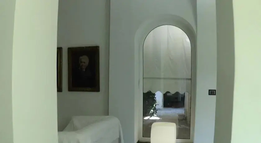 House 22