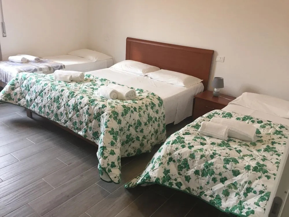 Rigoletto Apartment and Rooms