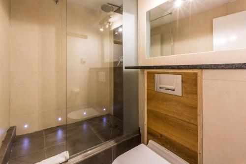 Apartment Genevrier - Spacious Balcony with Mont Blanc Views