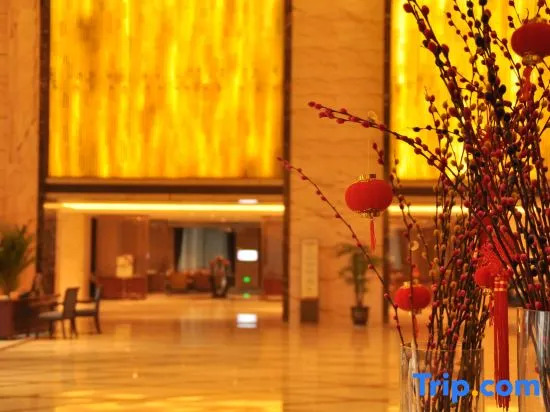 Yangzhong Juntai Hotel