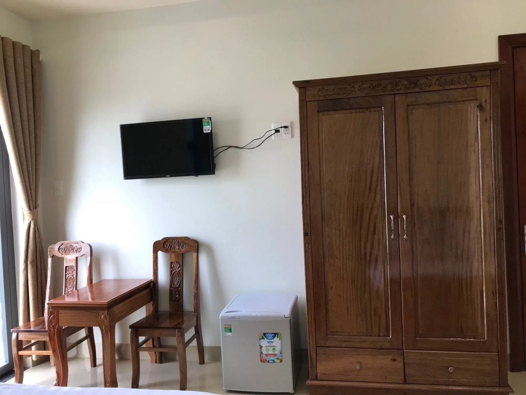 NHAT TAN HOTEL