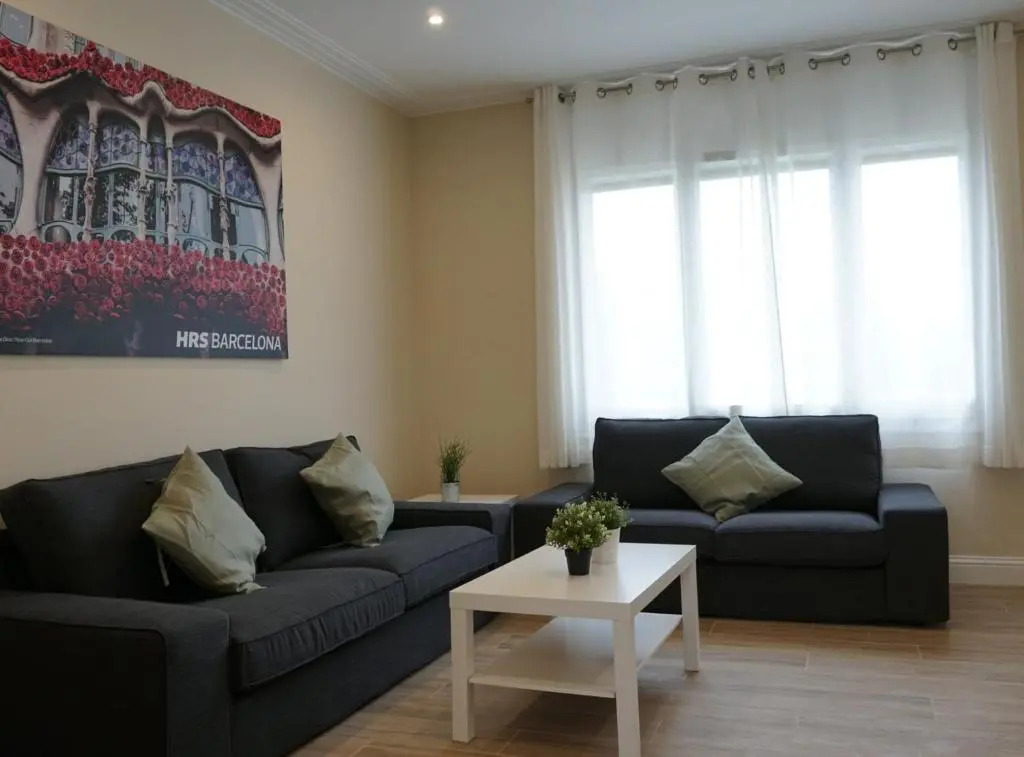 RIUS - Apartments & one Penthouse with private terrace in Montjuic