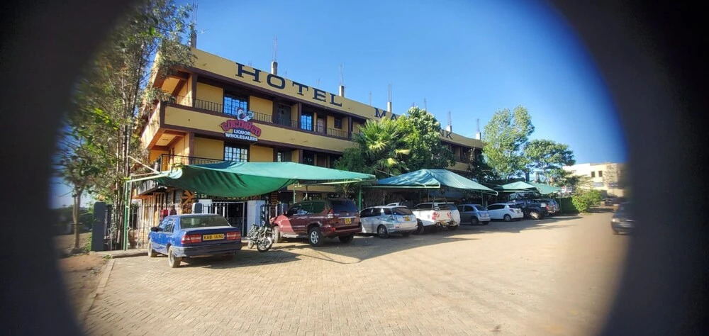 Maralink Hotel