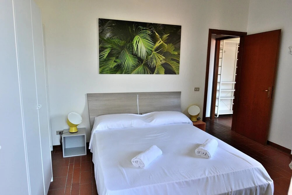Greenery Loft - Sleeps 4 Lake View Terrace in Pai Di Torri del Benaco