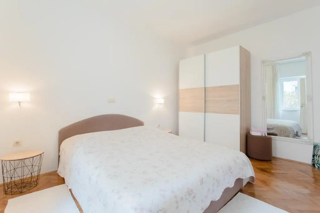 Apartments Kadenca
