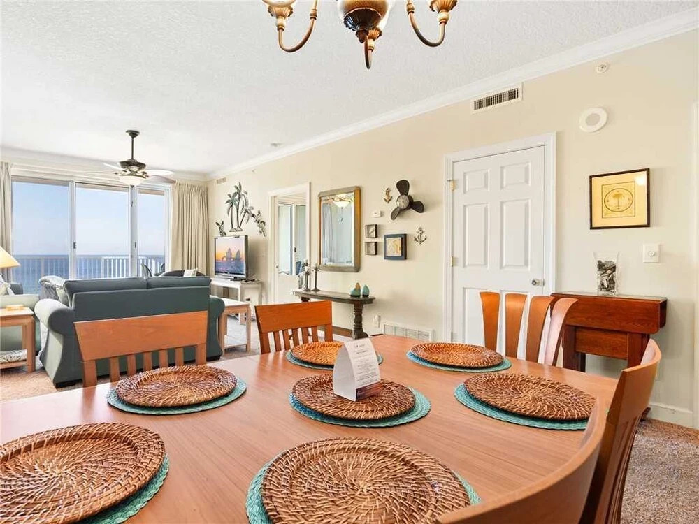 Ocean Reef 1809 - Four Bedroom Condo