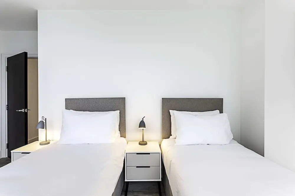 Icon Tower Flat One - North Acton