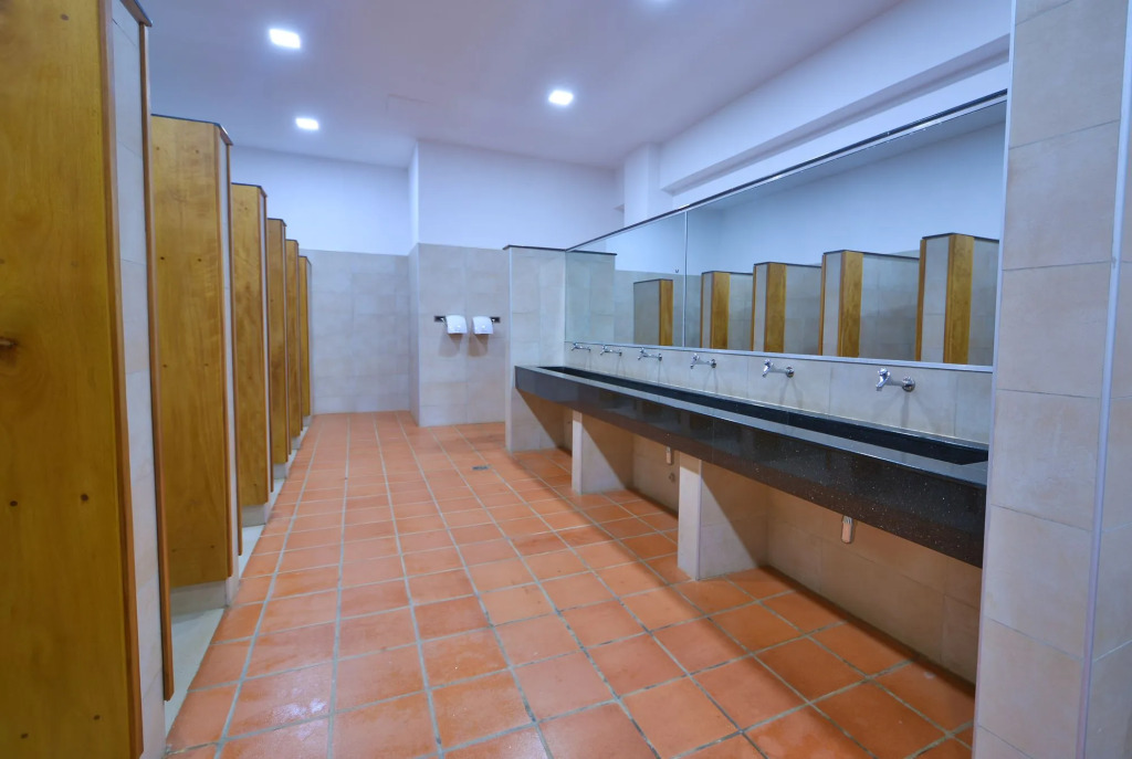 Speke Apartments Wampewo