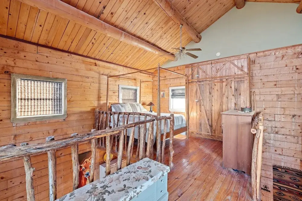 Mighty Oak Log Cabin 2 Bedroom Cabin by RedAwning