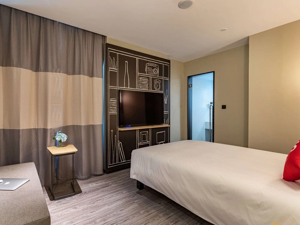 Ibis Xiamen Dongdu Cruise Center Hotel