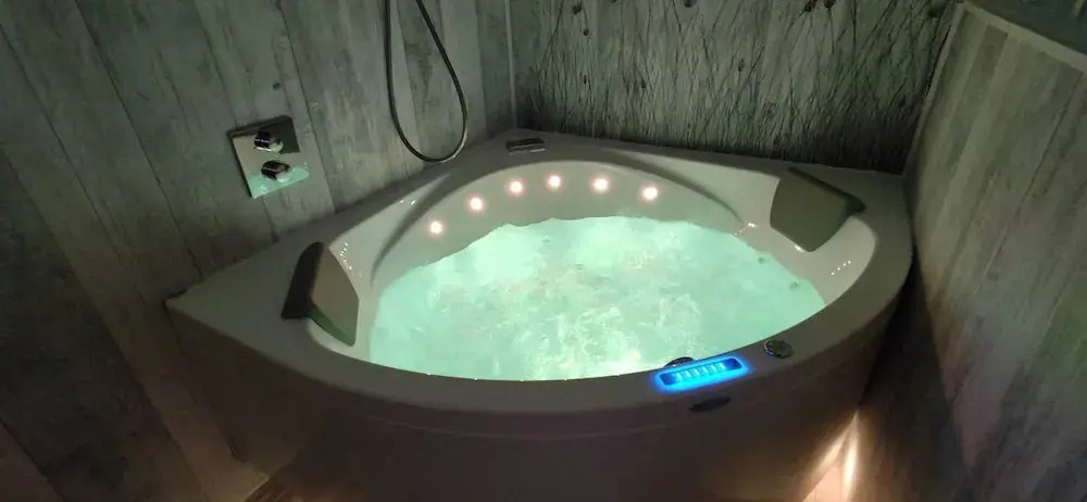 Maison dhôtes Coeur dHérault - Gîte et Chambres dhôtes - SPA & Massages