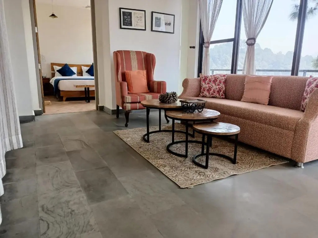 BluSalzz Escapade Resort Lansdowne
