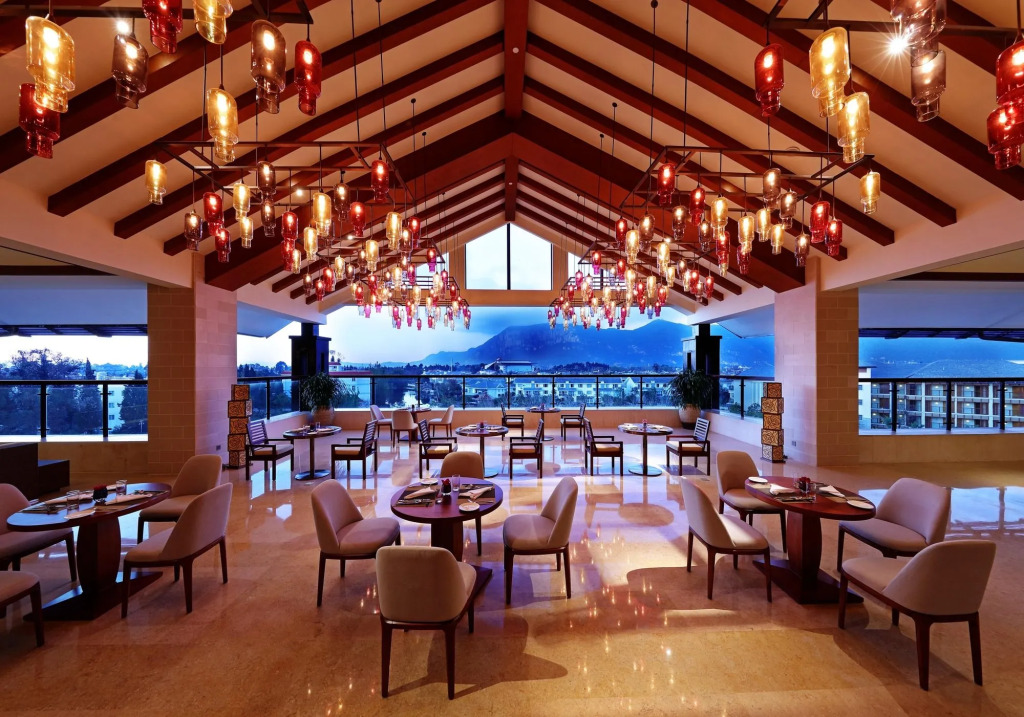 HUALUXE Hotels & Resorts Kunming