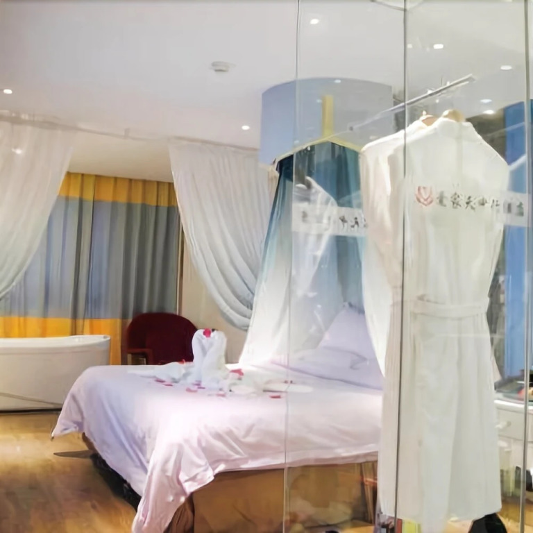 Family Tianzhongxing Hotel Zhumadian