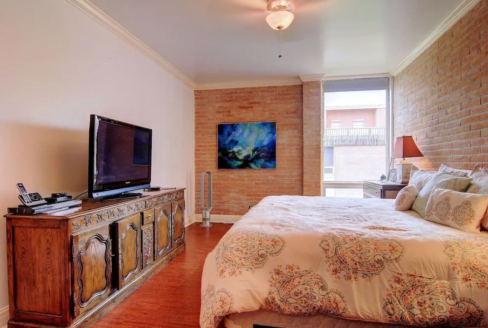 Channelview 211 2 Bedrooms 2 Bathrooms Condo