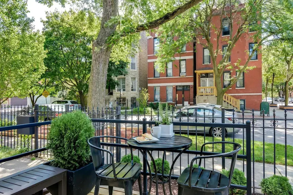 Division St Designer Home in Heart of Wicker Park by AllSet Turnover