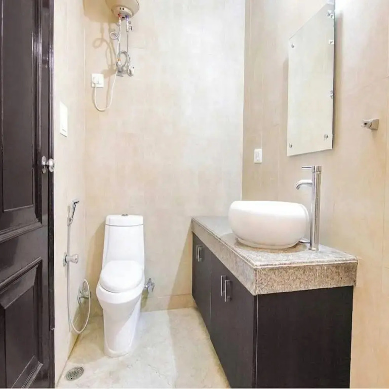 Hotel Viraj