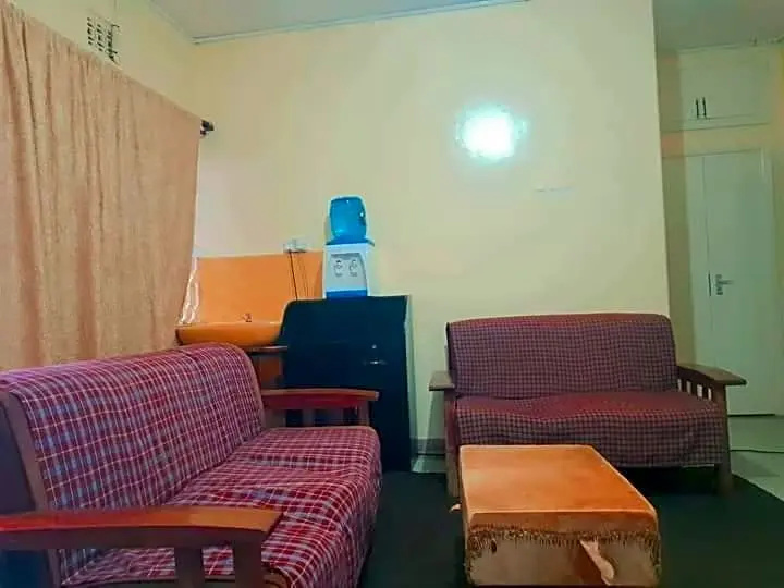 Pinkroses Gardens Hostel