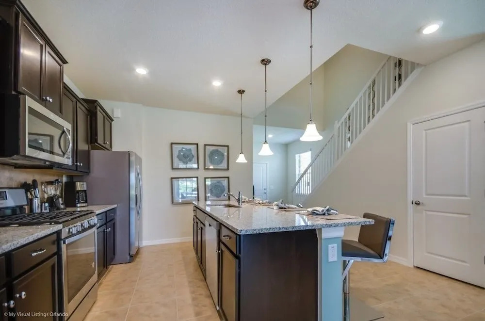 Brand New Pool In Solterra Resort! 7 Bedroom Home