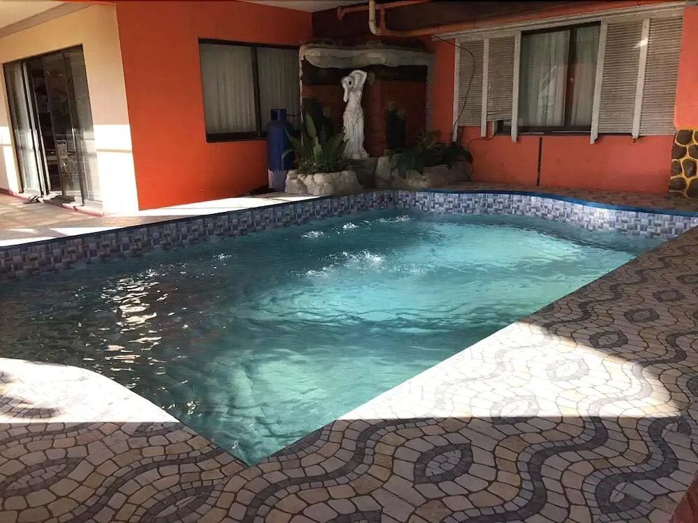Balai Garcia Tagaytay: Bed and Breakfast In the Sky