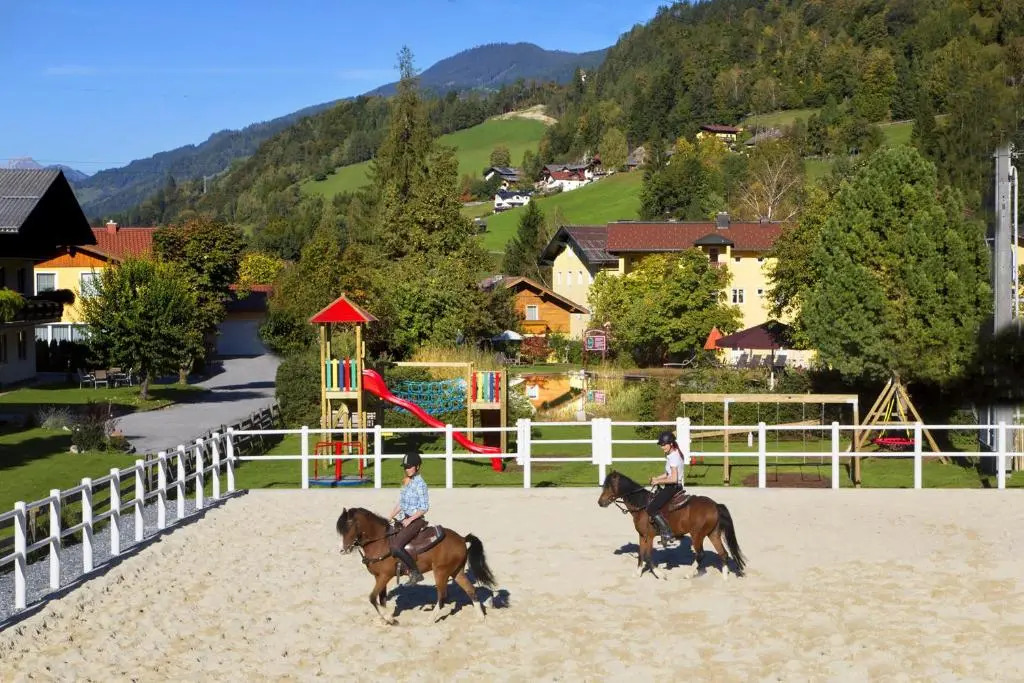 Lerchs Farmhouse 1
