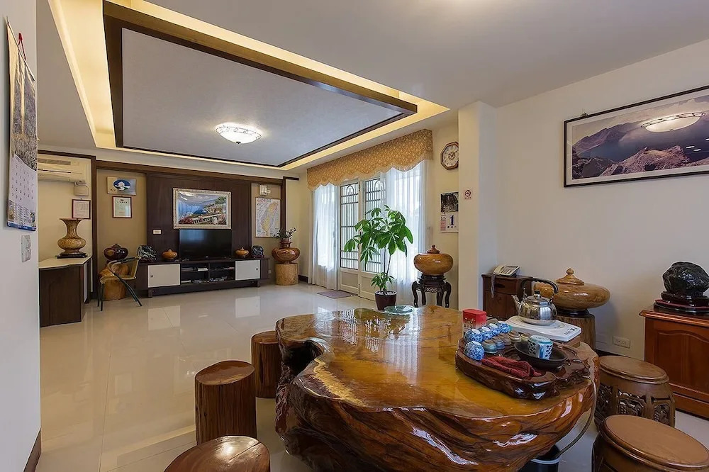 Pu-Ser Guesthouse
