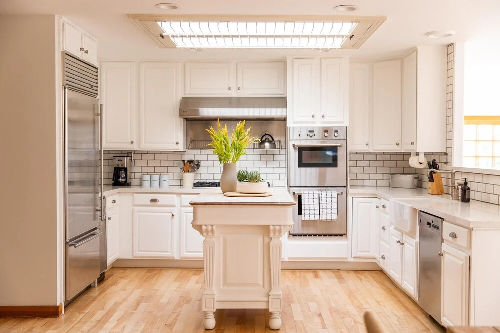 Sebastian by AvantStay | Malibu Home w/ Pool, Hot Tub & Ocean Views - Sleeps 16