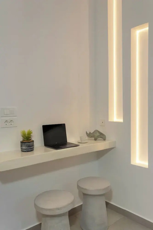 Linea Luxury Suites