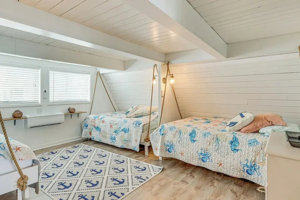 Unique A-frame Beach House: 'the Beacon at Oib'