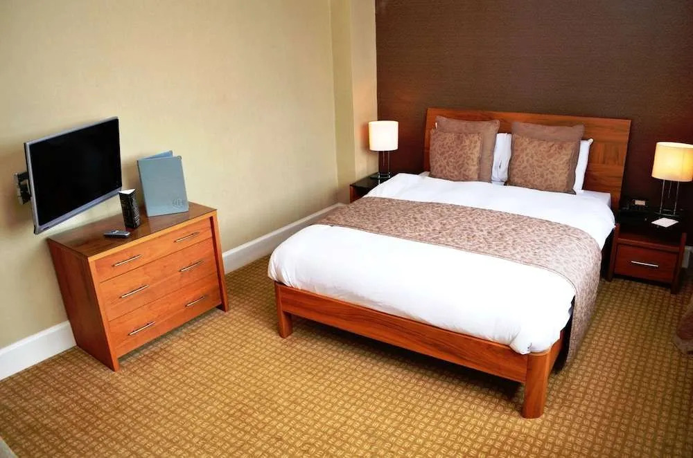 Royal Hotel