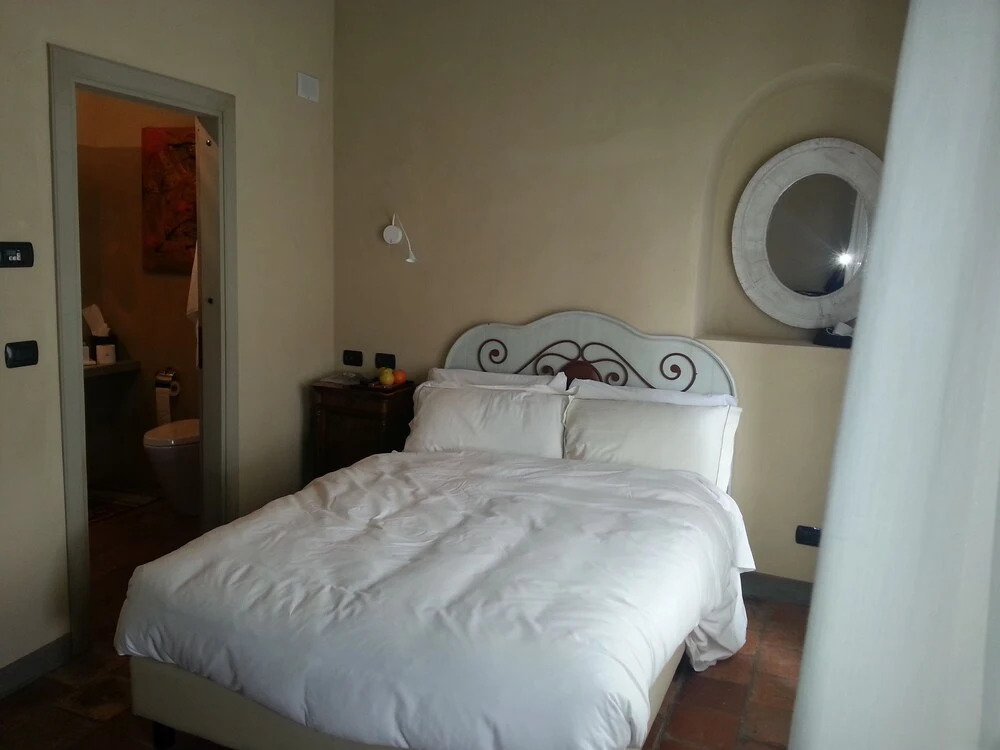 Antico Borgo Monchiero – Art Living Hotel