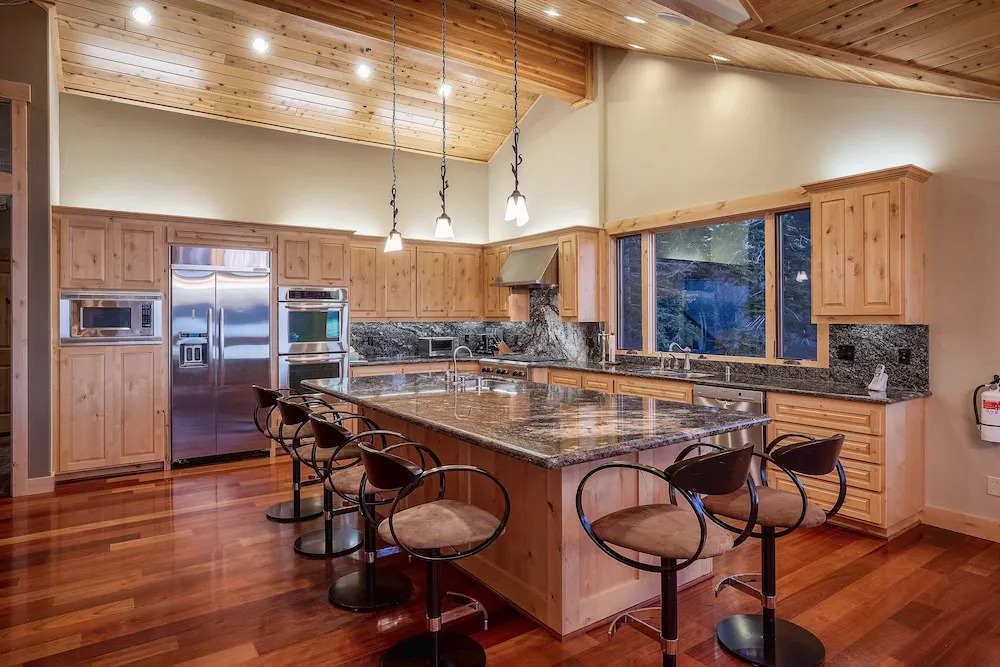 Luxe Near Meeks Bay W/ Unbeatable Tahoe Views 6 Bedroom Home