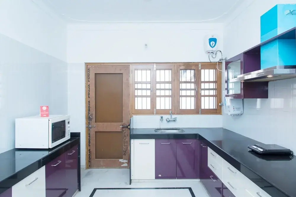OYO 11064 Home Elegant 3BHK Villa Near Hiran Magri