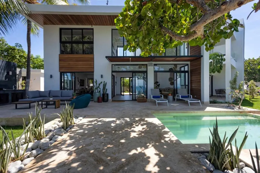 Bayshore 76 Beachfront Villa Palmar de ocoa