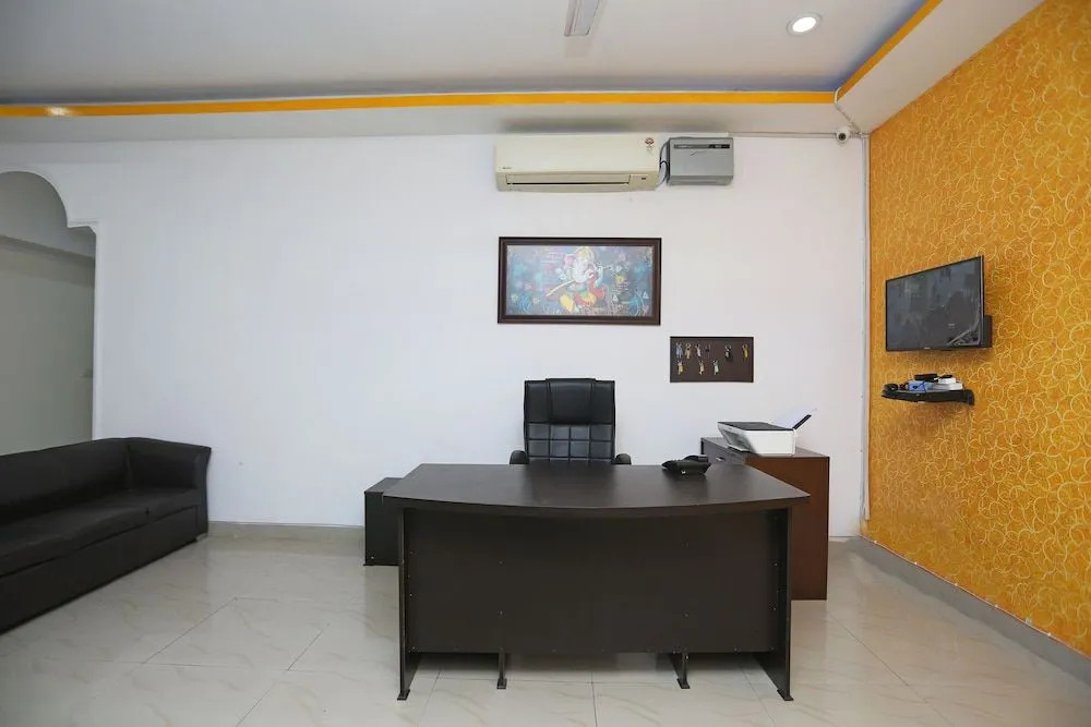 Oyo 14791 Homeystay Comfort