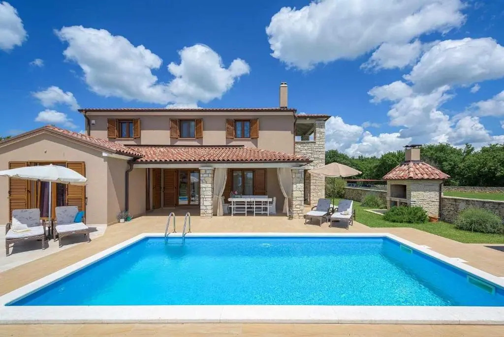Villa Neo