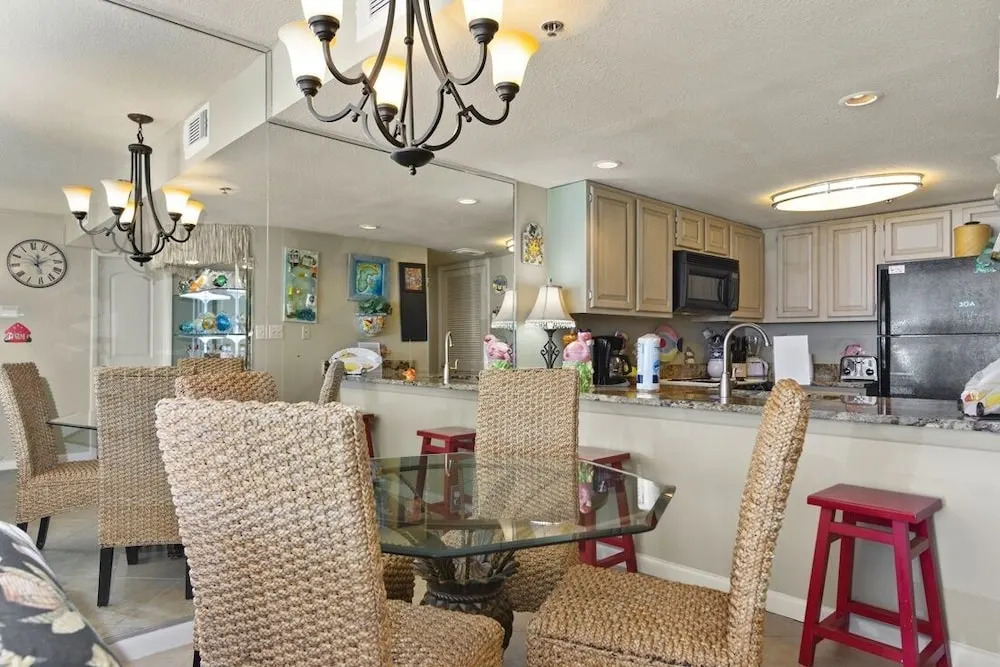 One Seagrove Place Unit 502 2 Bedroom Condo by Redawning